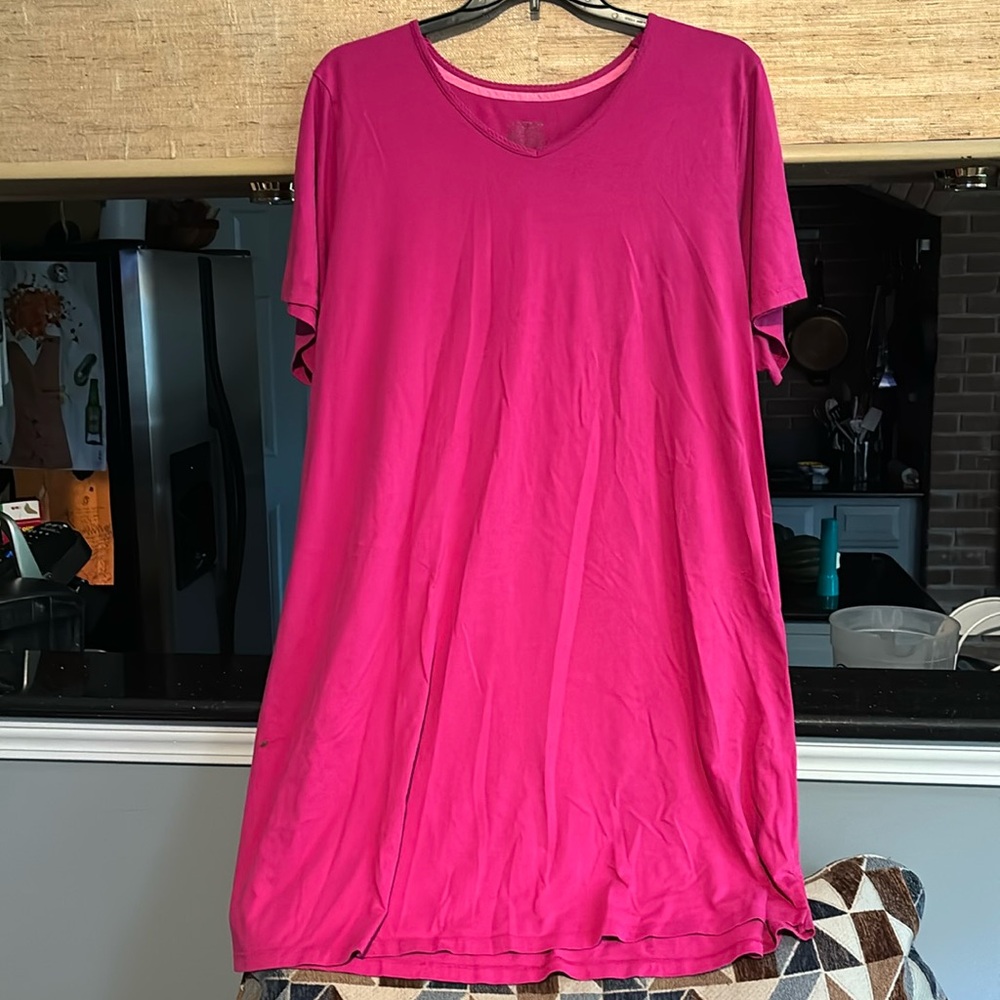 Women's Hot Pink Short Sleeve Nightshirt